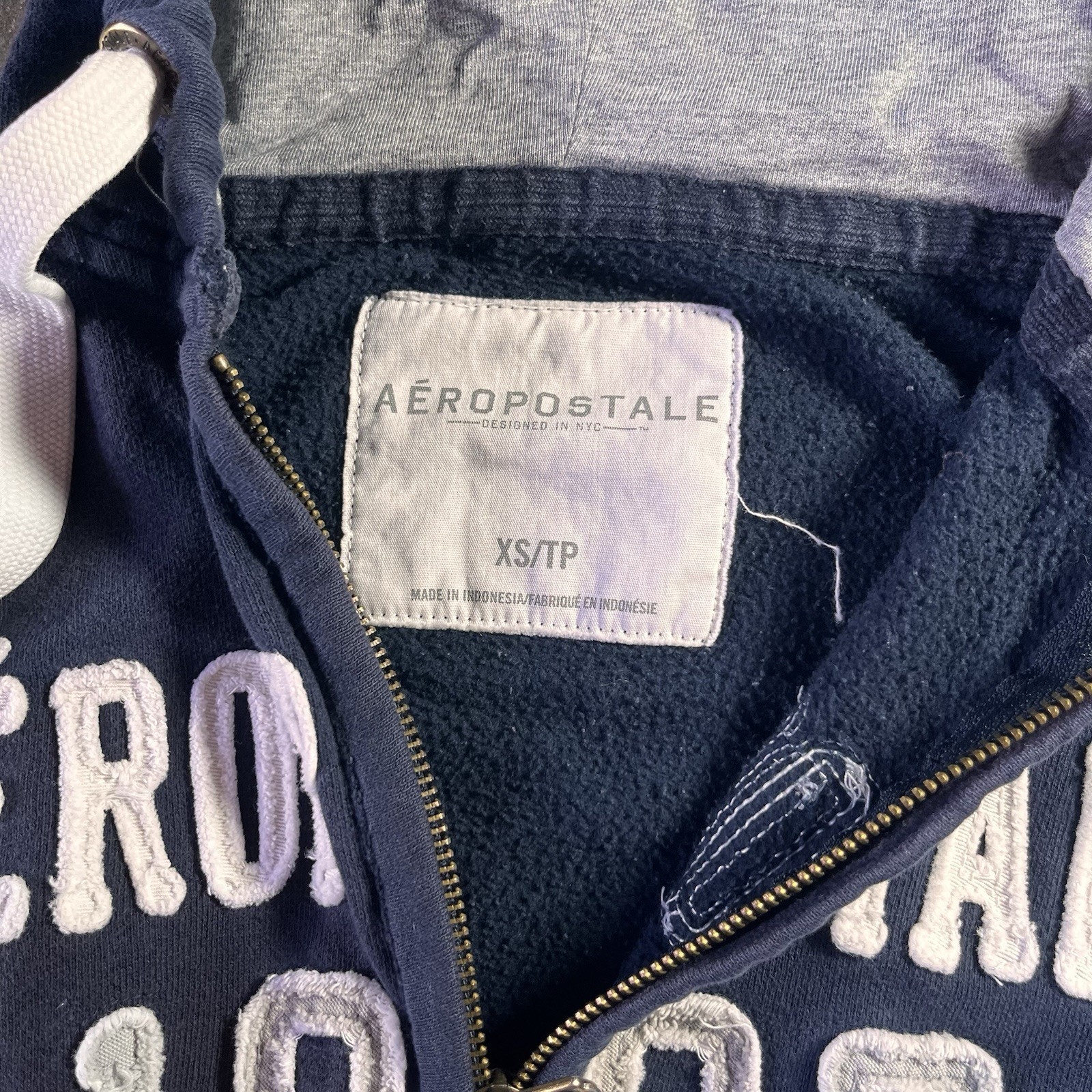 Vintage Y2k Aeropostale Blue/White Women’s Streetwear Hoodie — image 3 of 6